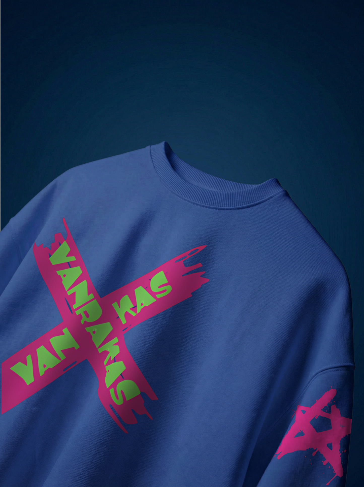 ALPHA ROAR TEE