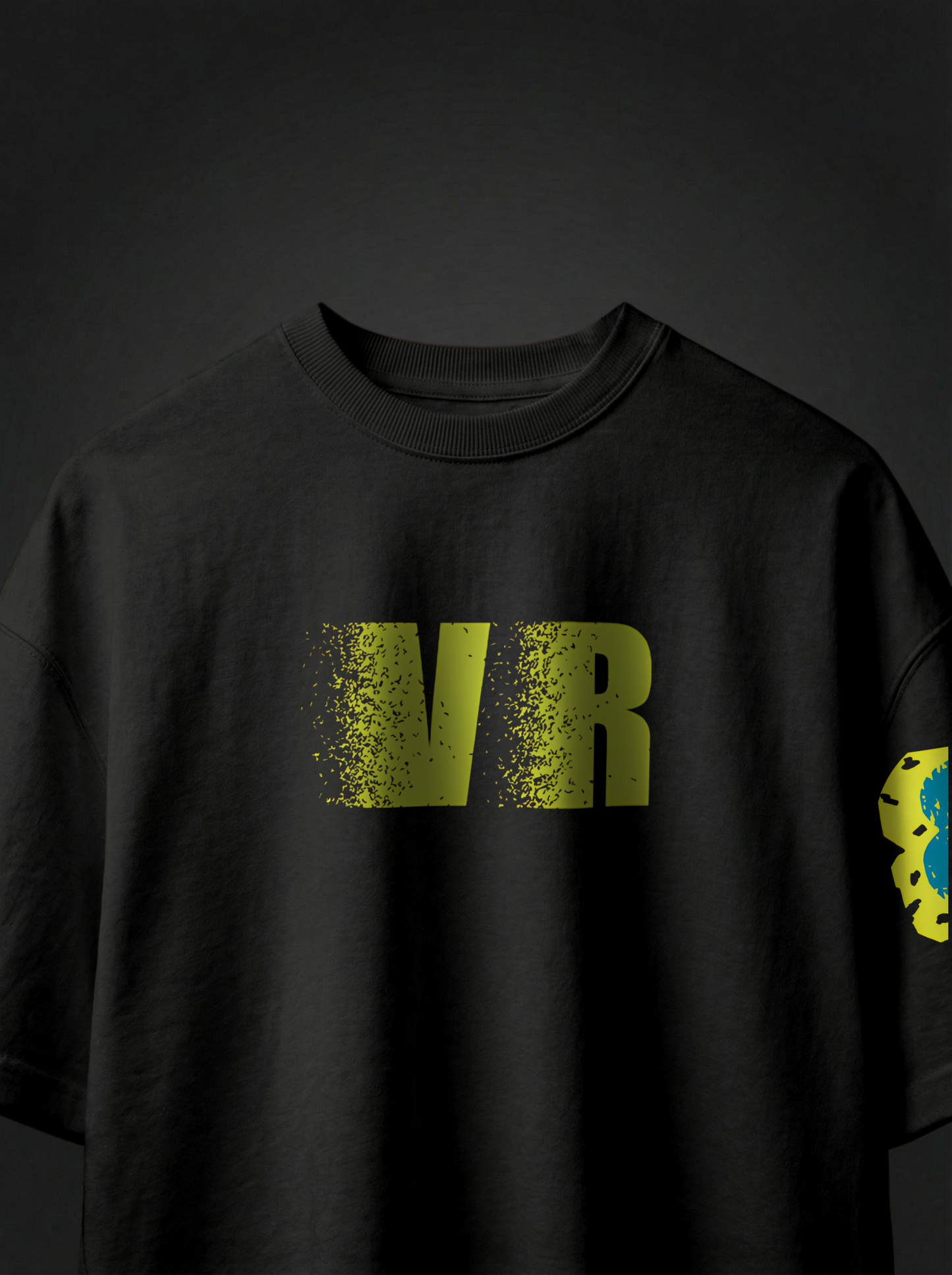 LETTER MORPH TEE